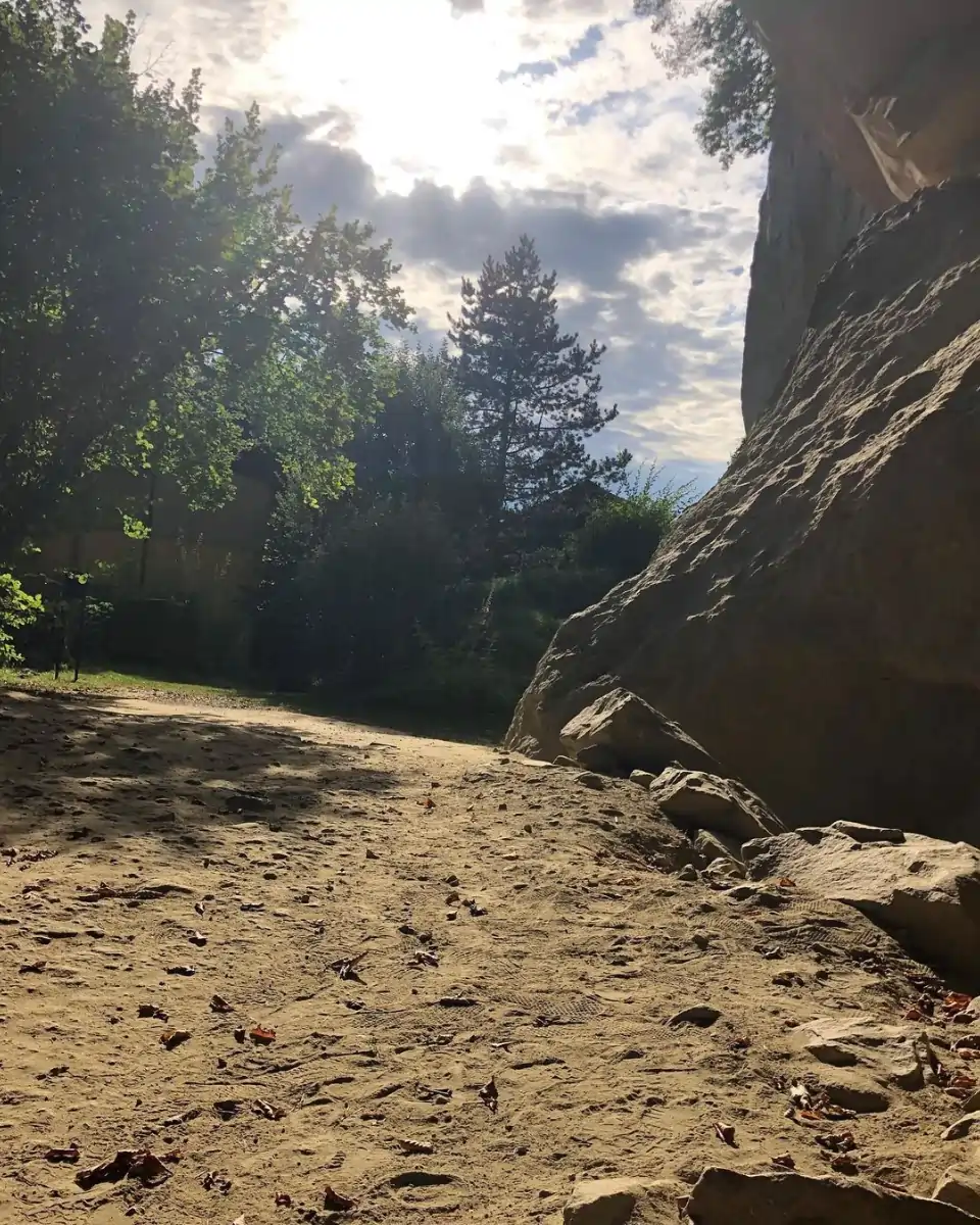 Aion A Grotte emma kunz grotte